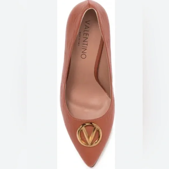 NWT Valentino Clara logo pumps - Picture 2 of 12